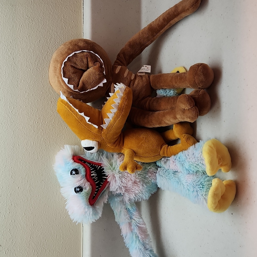 Creepy plush lot